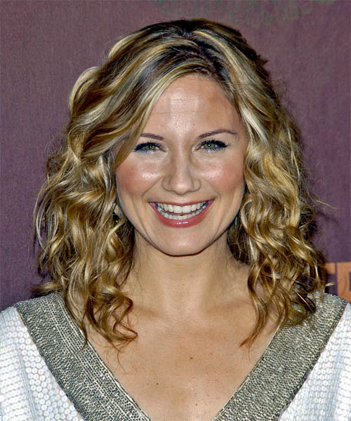 jennifer nettles hair style