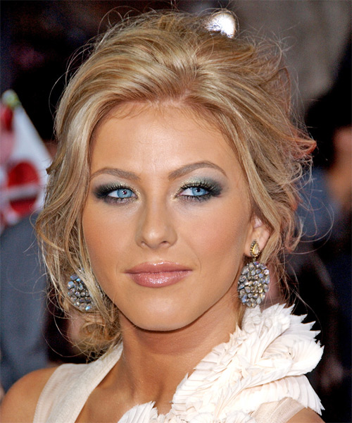 Julianne Hough Hairstyles. Julianna Hough Hairstyle