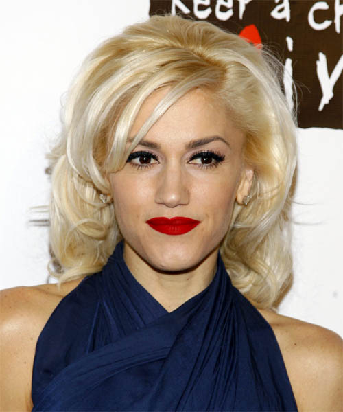 gwen stefani haircut. Gwen Stefani Hairstyle