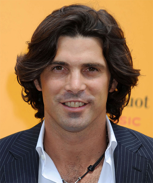 Nacho Figueras Medium Wavy Hairstyle - Nacho-Figueras-2