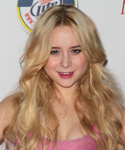 alessandra torresani makeup. Alessandra Torresani Hairstyle