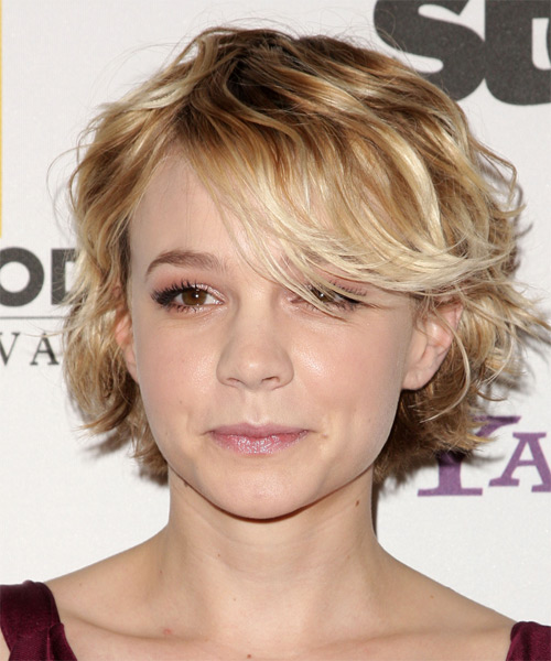 Carey Mulligan Short Wavy Casual Hairstyle - Dark Blonde Hair Color