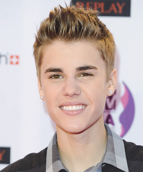 Justin Bieber Short Straight Hairstyle - Dark Blonde