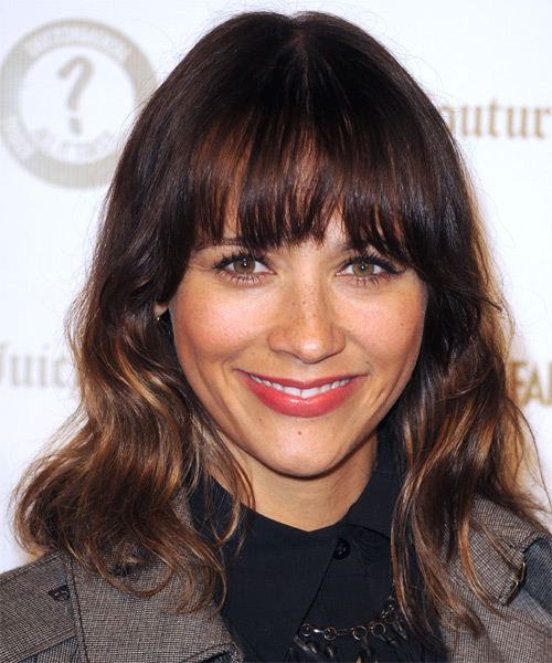 Rashida Jones Medium Wavy Casual Hairstyle with Blunt Cut Bangs - Dark