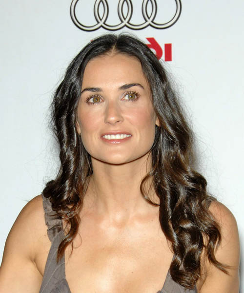 demi moore latest hairstyle