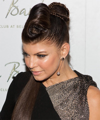 Fergie Hairstyle - click to view hairstyle information