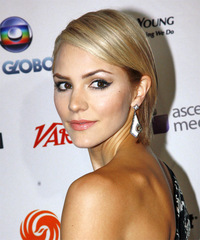 Katharine McPhee Hairstyle - click to view hairstyle information