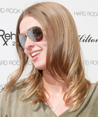 Nicky Hilton Hairstyle - click to view hairstyle information