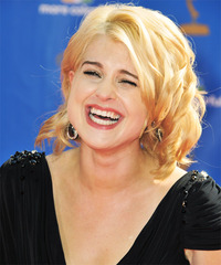 Kelly Osbourne Hairstyle - click to view hairstyle information