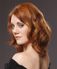 Casual Medium Wavy Hairstyle - click to view hairstyle information