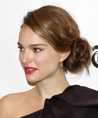 Natalie Portman Hairstyle - click to view hairstyle information