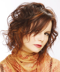 Alternative Medium Wavy Hairstyle - click to view hairstyle information