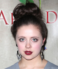 Bel Powley Hairstyle - click to view hairstyle information