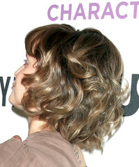 Mena Suvari Hairstyle - click to view hairstyle information