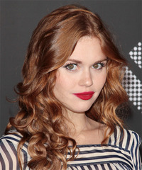 Holland Roden Hairstyle - click to view hairstyle information