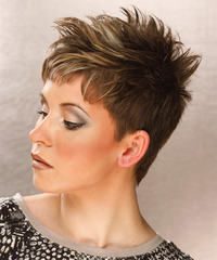 Casual Short Straight Hairstyle - click to view hairstyle information
