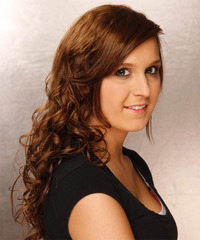 Casual Long Curly Hairstyle - click to view hairstyle information