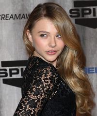 Chloe Grace Moretz Hairstyle - click to view hairstyle information