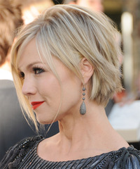 Jennie Garth Hairstyle - click to view hairstyle information