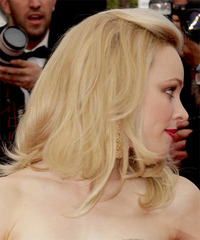 Rachel McAdams Hairstyle - click to view hairstyle information