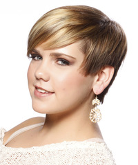 Casual Short Straight Hairstyle - click to view hairstyle information