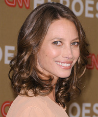 Christy Turlington Hairstyle - click to view hairstyle information