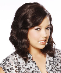 Casual Medium Wavy Hairstyle - click to view hairstyle information