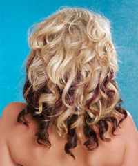Alternative Long Wavy Hairstyle - click to view hairstyle information