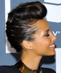 Alicia Keys Hairstyle - click to view hairstyle information