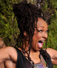 Siedah Garrett  Hairstyle - click to view hairstyle information