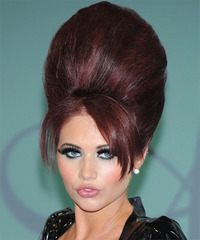 Amy Childs Hairstyle - click to view hairstyle information