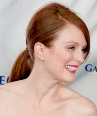 Julianne Moore Hairstyle - click to view hairstyle information