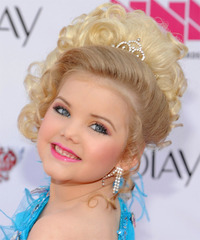 Eden Wood  Hairstyle - click to view hairstyle information
