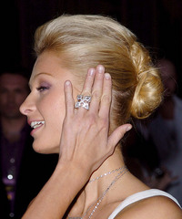 Paris Hilton Hairstyle - click to view hairstyle information