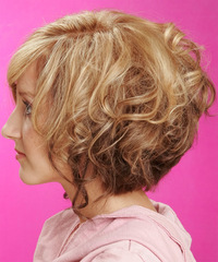 Casual Medium Wavy Hairstyle - click to view hairstyle information