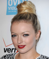 Francesca Eastwood Hairstyle - click to view hairstyle information