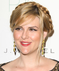 Sara Rue Hairstyle - click to view hairstyle information