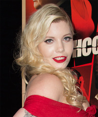 Emma Jacobs Hairstyle - click to view hairstyle information