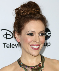 Alyssa Milano Hairstyle - click to view hairstyle information