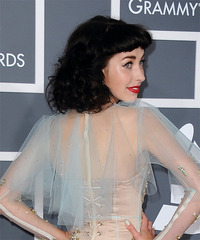 Kimbra Hairstyle - click to view hairstyle information