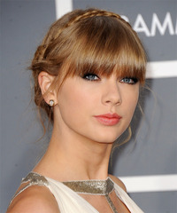 Taylor Swift Hairstyle - click to view hairstyle information