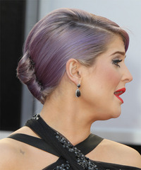 Kelly Osbourne Hairstyle - click to view hairstyle information