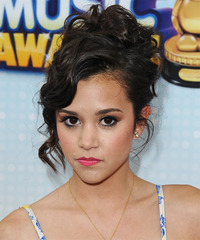 Megan Nicole Hairstyle - click to view hairstyle information