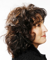 Casual Medium Curly Hairstyle - click to view hairstyle information