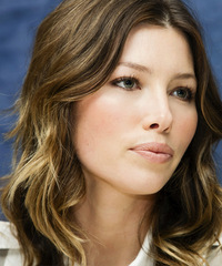 Jessica Biel Hairstyle - click to view hairstyle information