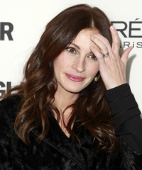 Julia Roberts Hairstyle - click to view hairstyle information