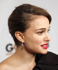 Natalie Portman Hairstyle - click to view hairstyle information