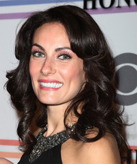 Laura Benanti Hairstyle - click to view hairstyle information