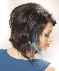 Casual Medium Wavy Hairstyle - click to view hairstyle information