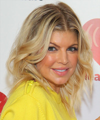 Fergie Hairstyle - click to view hairstyle information